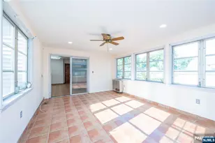 16 Lincoln Pl, Waldwick, NJ 07463 - Photo 9