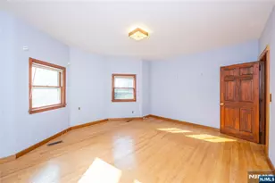 16 Lincoln Pl, Waldwick, NJ 07463 - Photo 11