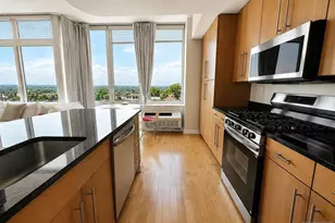 800 12th Street 909, Palisades Park, NJ 07650 - Photo 9