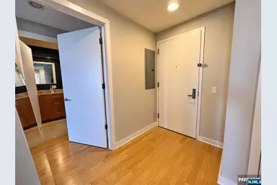 800 12th Street 909 #909, Palisades Park, NJ 07650 - Photo 7