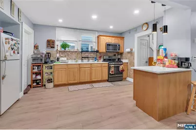269-271 18th Avenue, Paterson, NJ 07504 - Photo 7