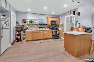 269-271 18th Ave, Paterson, NJ 07504 - Photo 7