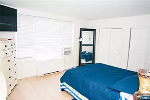 276 Prospect Street 5E, East Orange, NJ 07017 - Photo 9