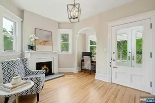 141 West End Ave, Ridgewood, NJ 07450 - Photo 7