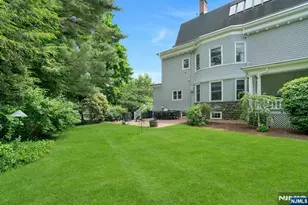 141 West End Ave, Ridgewood, NJ 07450 - Photo 33