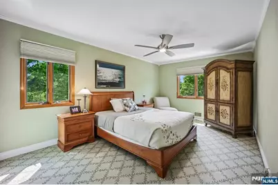 17 Stonewall Drive, Livingston, NJ 07039 - Photo 19