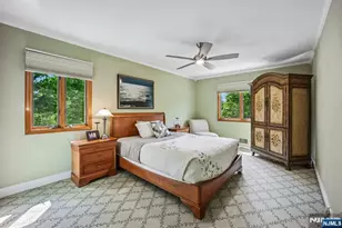 17 Stonewall Dr, Livingston, NJ 07039 - Photo 19