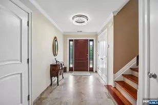 17 Stonewall Dr, Livingston, NJ 07039 - Photo 3