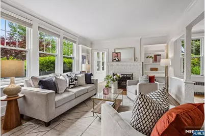 108 Oakview Avenue, Maplewood, NJ 07040 - Photo 3