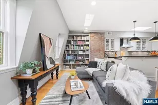 247 2nd Street 3, Jersey City, NJ 07302 - Photo 3
