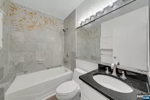 45 S River Dr 912, Jersey City, NJ 07310 - Photo 13