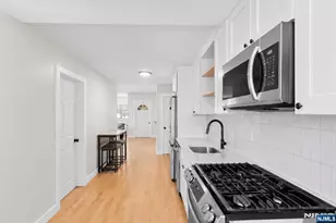 208 Page Ave, Lyndhurst Township, NJ 07071 - Photo 3