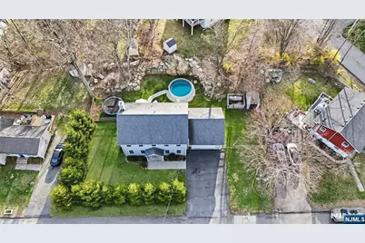 34 Tobyhanna Trail, Hopatcong, NJ 07843 - Photo 3