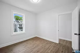 18 Hilton Ave, Maplewood, NJ 07040 - Photo 15