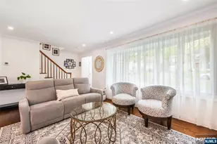 19 Plymouth Pl, Roseland, NJ 07068 - Photo 3