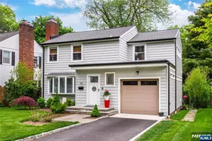 19 Plymouth Pl, Roseland, NJ 07068 - Photo 23