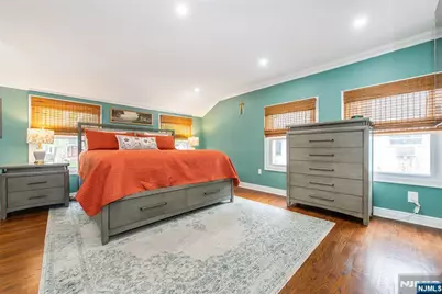 19 Plymouth Place, Roseland, NJ 07068 - Photo 15