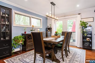 19 Plymouth Place, Roseland, NJ 07068 - Photo 5