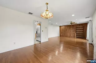 433 Tappan Rd, Northvale, NJ 07647 - Photo 9