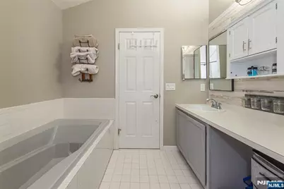 3 Freedom Court, Montville Township, NJ 07045 - Photo 25