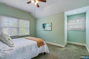 254 Hoppers Ln, Paramus, NJ 07652 - Photo 25
