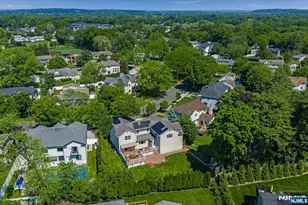 254 Hoppers Ln, Paramus, NJ 07652 - Photo 39
