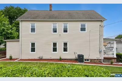 52 Central Avenue, Dover, NJ 07801 - Photo 25