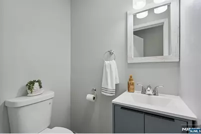 52 Central Avenue, Dover, NJ 07801 - Photo 15