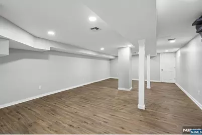 52 Central Avenue, Dover, NJ 07801 - Photo 27