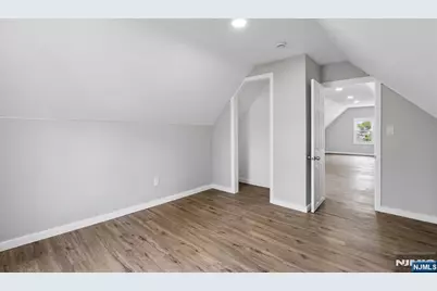 52 Central Avenue, Dover, NJ 07801 - Photo 19