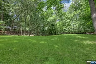 364 Canterbury Ln, Wyckoff Township, NJ 07481 - Photo 47