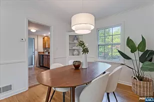 687 Grove St, Montclair, NJ 07043 - Photo 5