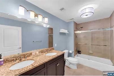 32 Cherrywood Court 7004 #7004, River Vale Township, NJ 07675 - Photo 31