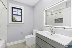 66 Westview Dr, Bergenfield, NJ 07621 - Photo 29