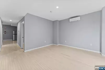 101 Lafayette, Paterson, NJ 07501 - Photo 5