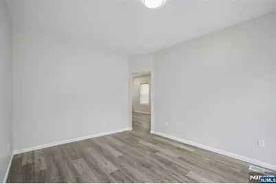 77 Madison Avenue, Paterson, NJ 07524 - Photo 15