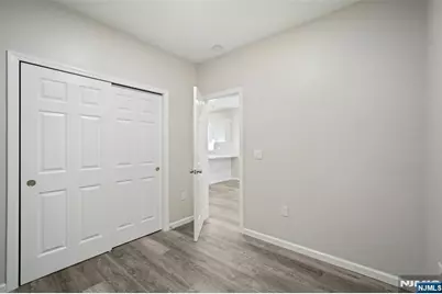 77 Madison Avenue, Paterson, NJ 07524 - Photo 17