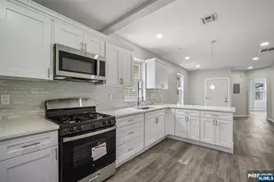 77 Madison Ave, Paterson, NJ 07524 - Photo 13
