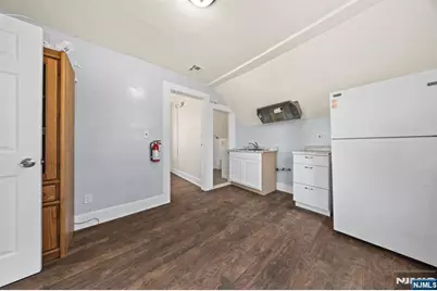 134 Dewey Street, Newark, NJ 07112 - Photo 37