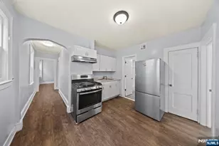 134 Dewey St, Newark, NJ 07112 - Photo 19