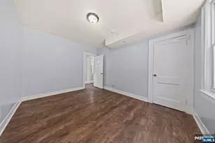 134 Dewey St, Newark, NJ 07112 - Photo 27