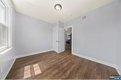 134 Dewey Street, Newark, NJ 07112 - Photo 29