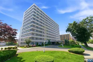280 Prospect Ave 8G, Hackensack, NJ 07601 - Photo 3