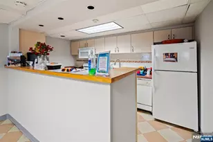 280 Prospect Ave 8G, Hackensack, NJ 07601 - Photo 23