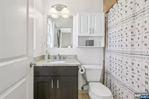 137 20th Street C, Union City, NJ 07087 - Photo 17