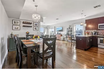 137 20th Street C #C, Union City, NJ 07087 - Photo 9