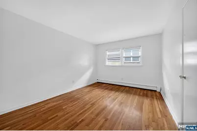 24 E Ruby Avenue, Palisades Park, NJ 07650 - Photo 17