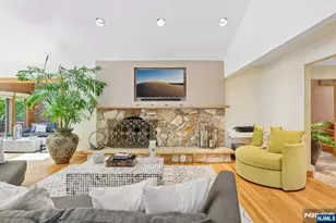 741 Natures Way, Franklin Lakes, NJ 07417 - Photo 19
