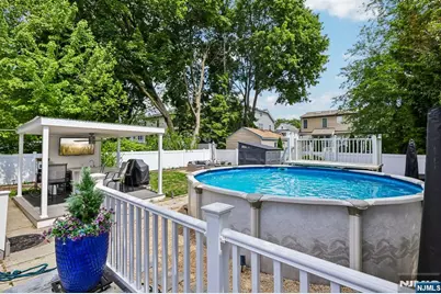 412 Fenlon Boulevard, Clifton, NJ 07014 - Photo 25