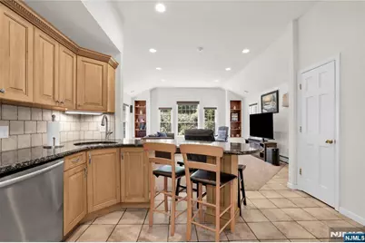 35 Old Orchard Court, Cedar Grove, NJ 07009 - Photo 13